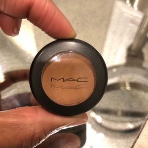Used MAC Cosmetics Studio Finish Concealer NW40